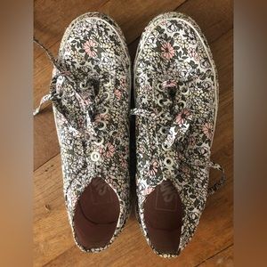 Vans floral print shoes